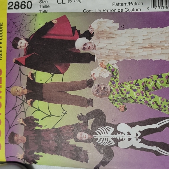 McCall's Costumes. Scary Costumes - Picture 1 of 4